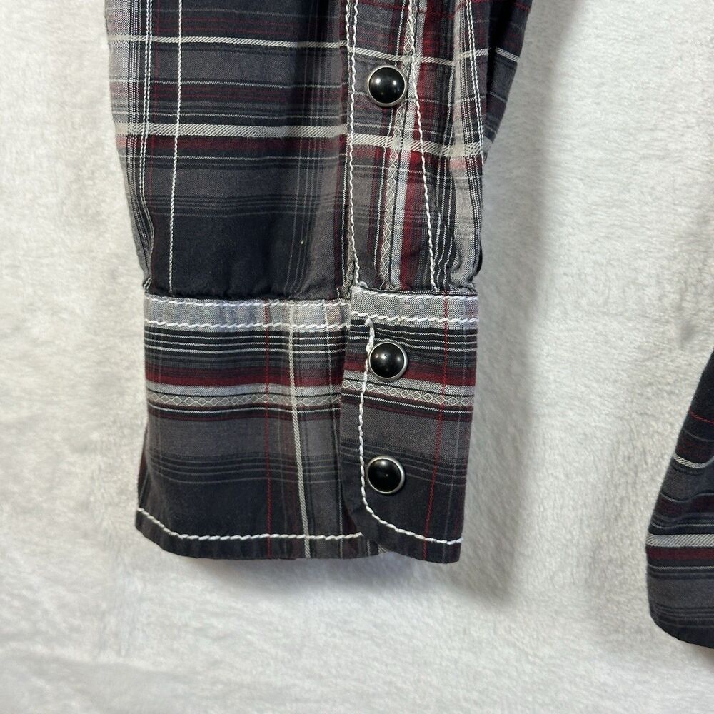 BKE Buckle Plaid Shirt Men’s XL Pearl Snap Athletic Fit Western Cowboy Red Black - Picture 11 of 14
